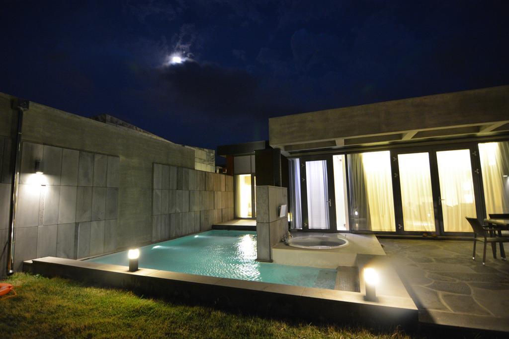 Stanford Hotel And Resort Jeju Exterior foto